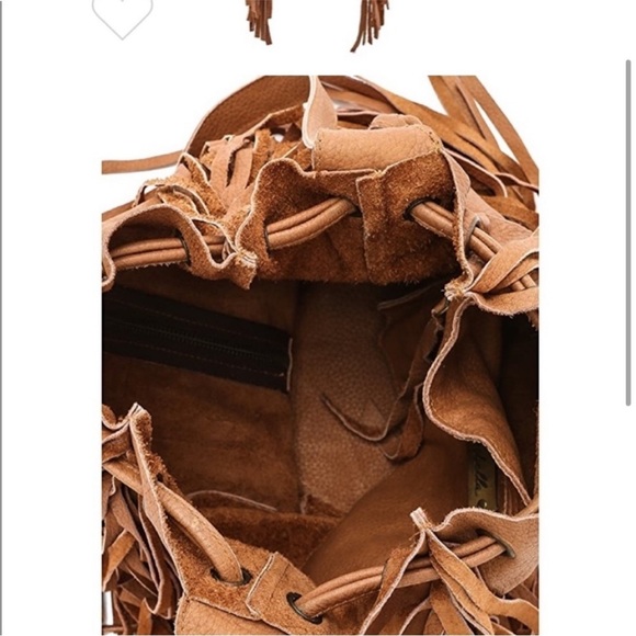 Cleobella leather fringe bucket bag in tan/light brown - Picture 3 of 5